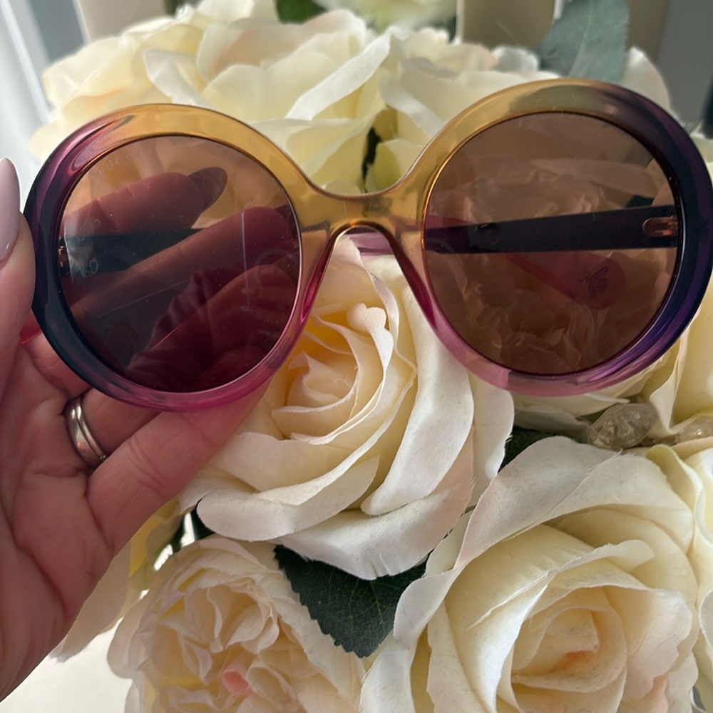 GUCCI sunglasses